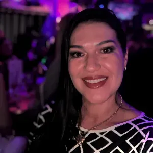 Cuidadora Jaqueline en Jaén Dia/Noche