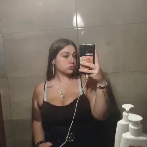 addetta alle pulizie a Casalnuovo 