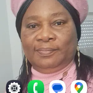 Femme de ménage et garde de pzrsonnes àgées