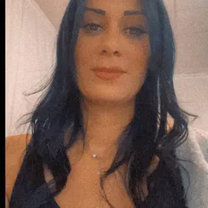Femme de ménage sérieuse et soignée