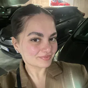 Baby-sitting à temps partiel. 