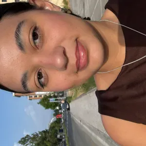 Babysitter com experiência em Leiria