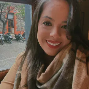 Cuidadora de idosos  compassiva em Lagos