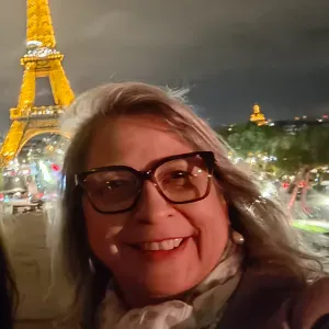 Femme de ménage avec expérience et très responsable .