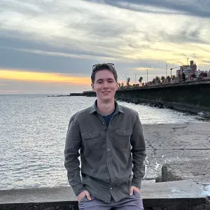 Agent de nettoyage dévoué, propreté irréprochable