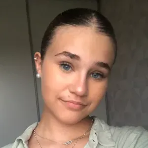 baby-sitter disponible le soir après 19h alentours morestel 