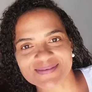 Babysitter com experiência em Lisboa 