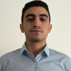 Ingénieur aéronautique donne cours de maths/physiques
