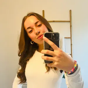 Baby-sitter sérieuse et expérimentée à Nantes ! 