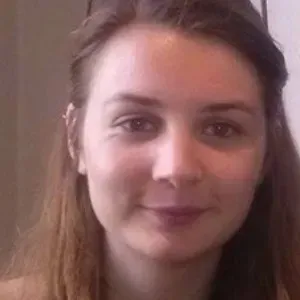 Baby-sitter expérimentée soirées et week-end