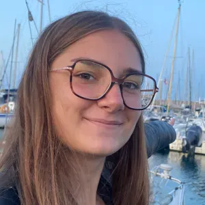 Pet sitter autour de plerin vient à domicile 