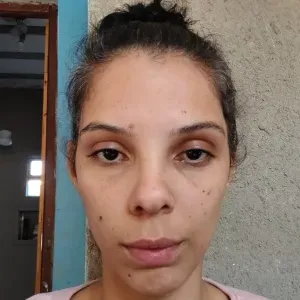 Procura-se empregada da limpeza