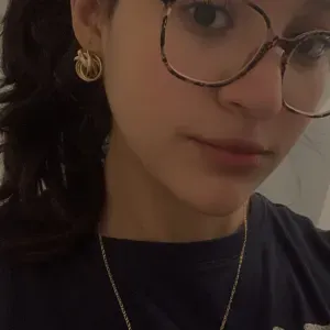 Committed English and Spanish tutor looking for a job 