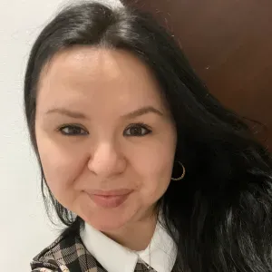 Experienced babysitter over 10 years 