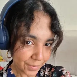 Isabel, pet-sitter sérieuse et attentionnée à Paris