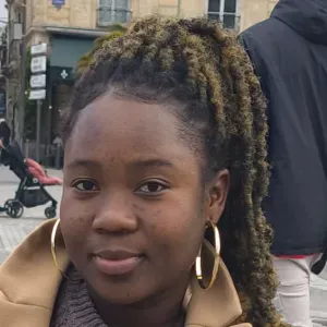 Tutrice  pour primaire et collège à Paris