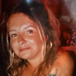 Auxiliaire de vie , aide à domicile 