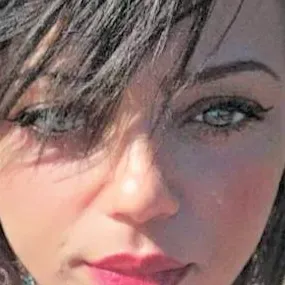 Jai travaillé pondons  4 ans  a paris 