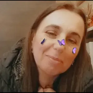 Addetta alle pulizie, stiraggio, accompagnamento per anziani