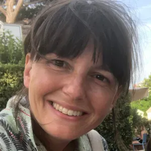  Cherche baby-sitter ITALIEN à Paris 12