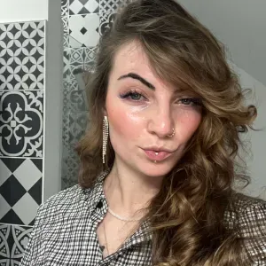 Auxiliaire de vie à domicile diplômée 