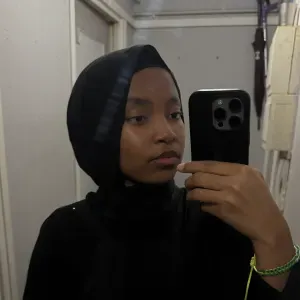 Baby-sitter sérieuse et motivée à Paris – 16 ans