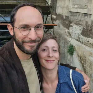 je recherche une nounou pour nos 2 enfants chaque mercredi