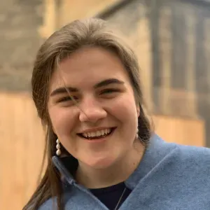 Baby-sitter à Toulon pour un an