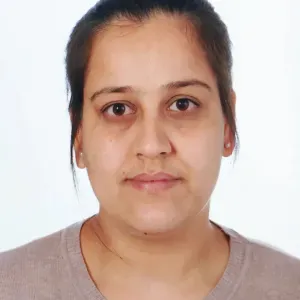 Garde d'enfants & Aide à domicile - 3.5 ans exp