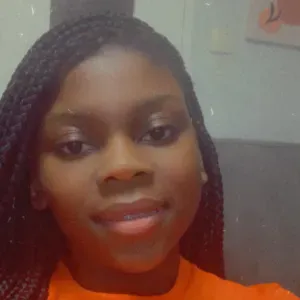 étudiante Baby-sitter a  Lyon 