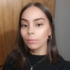 Baby-sitter  sur ales et alentours 