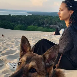 Pet-sitter à Paris Garde de chien avec amour et énergie !
