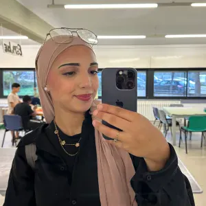 Canguro En Barcelona ,me gustaría trebejar.