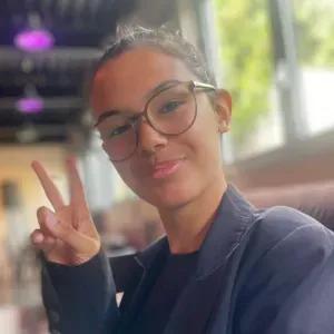 Pet-Sitter à Evry ! Prener moi !! 