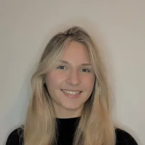 Baby-sitter motivée à Reims ! 