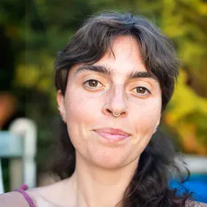 Babysitter com experiência no Porto 