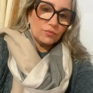 Bebyciter  em Sobreda,Almada, com experiência 