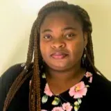 Baby-sitter disponible pour vous assister