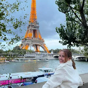 Salut My name is Baisah and I am looking for a job