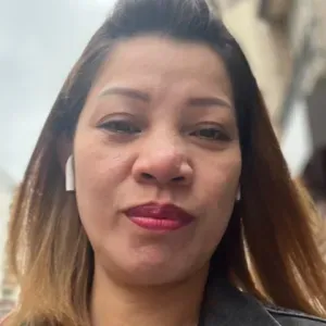 I have experience in cleaning in spa and house cleaning also