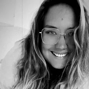 Jeune Femme de ménage Nord Landes