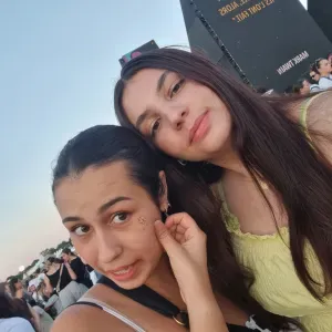 Baby-sitter pendant 1 an via l'agence Kinougarde 