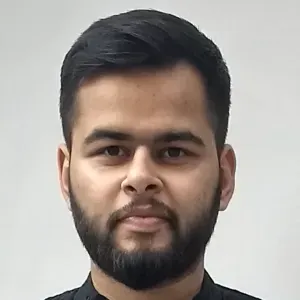A student from India available for part time cleaning