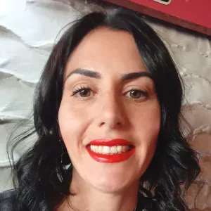 Babysitter experimentee EN corse