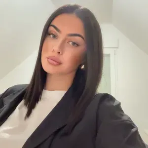 Femme de ménage à domicile ou entreprise 