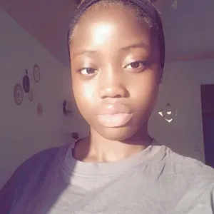 Babysitter expérimenté à Osny 