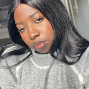 Baby-sitter , aide à domicile 