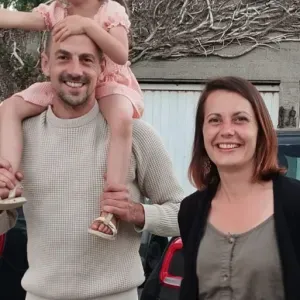 Recherche baby sitter pour 2 enfants de 7mois et 5ans