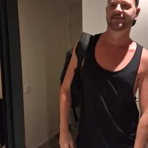 HOUSEKEEPING DESDE 2018. TRABAJO EN HOTEL 4 *