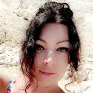 Baby- sitter expérimentée à Puget Ville 